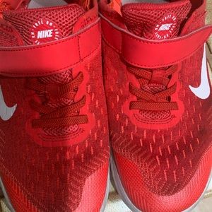 Nike girls tennis shoe size 3 red